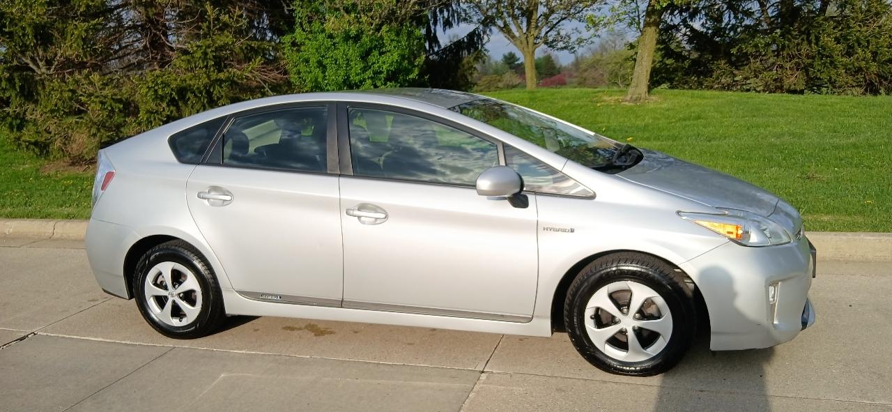 Toyota Prius Three 2014