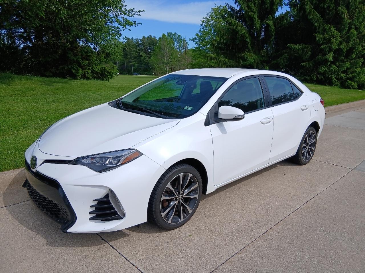 Toyota Corolla SE 4D Sedan 2017