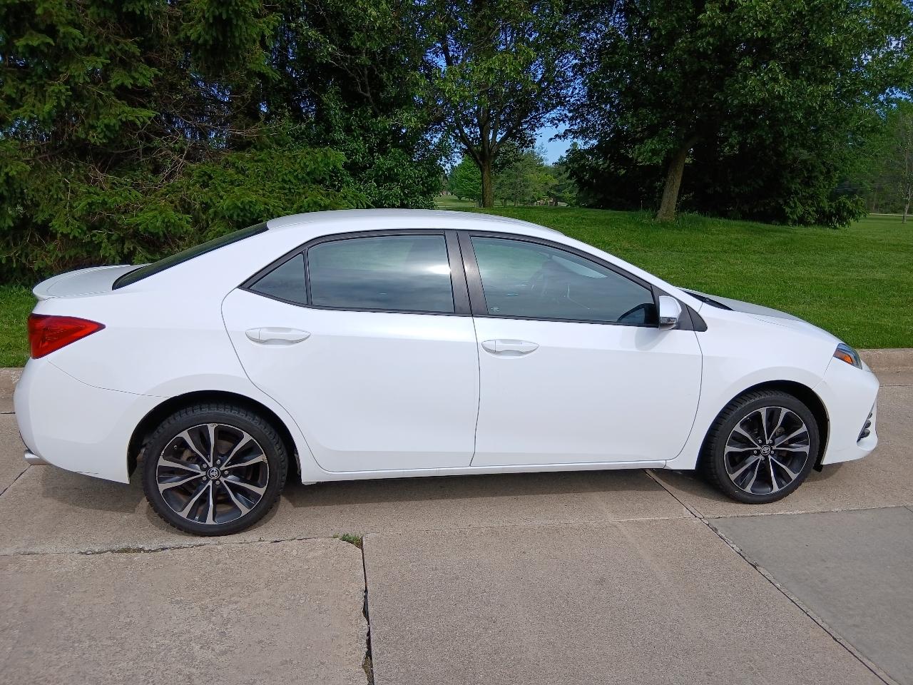 Toyota Corolla SE 4D Sedan 2017