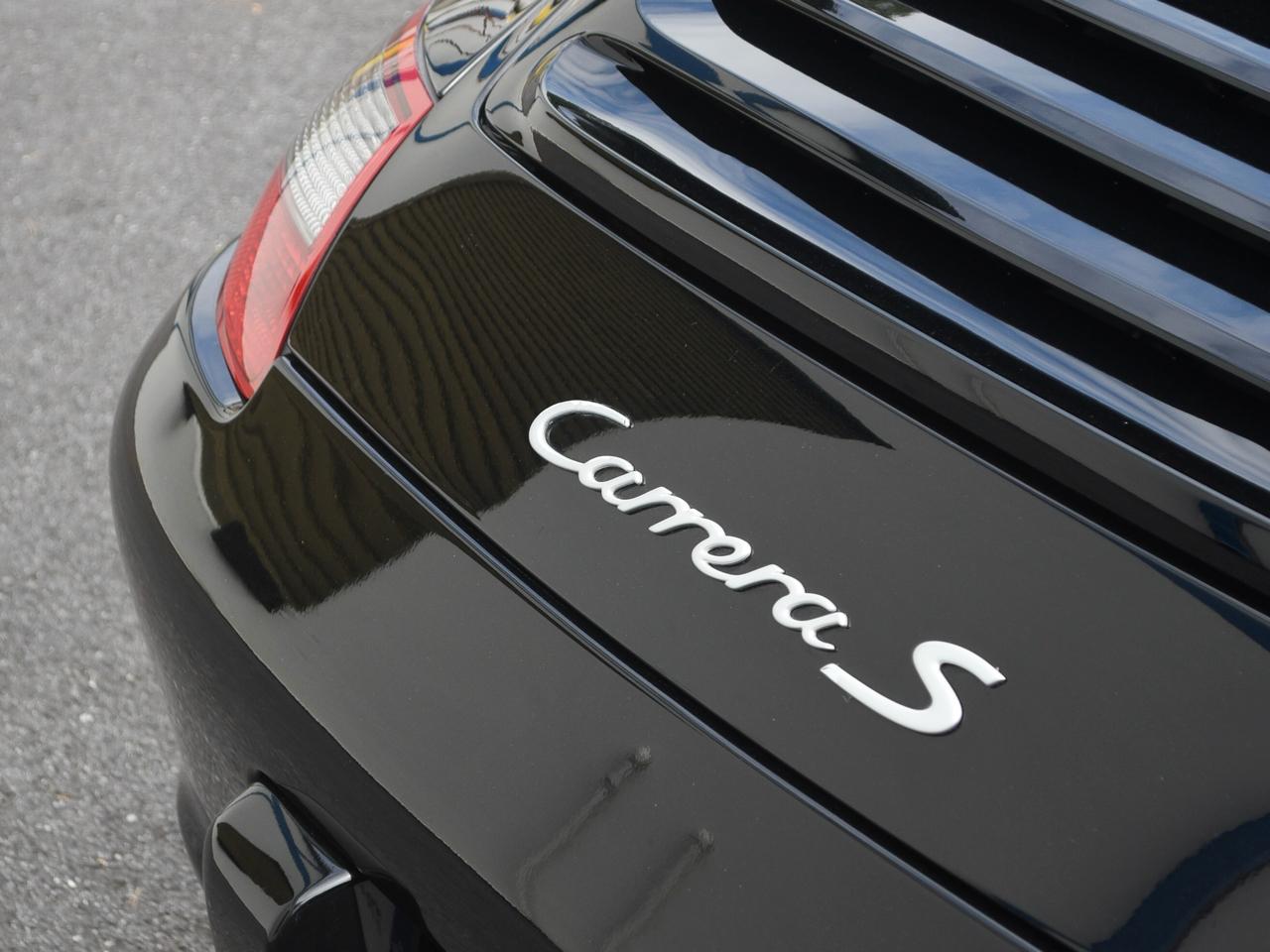 Porsche 911 2dr Cpe Carrera S 2006