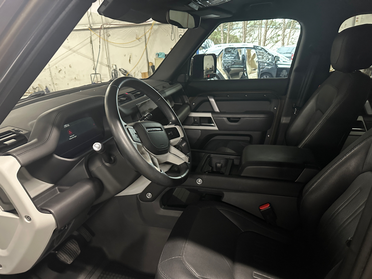 Land Rover Defender 110 X-Dynamic HSE AWD 2022