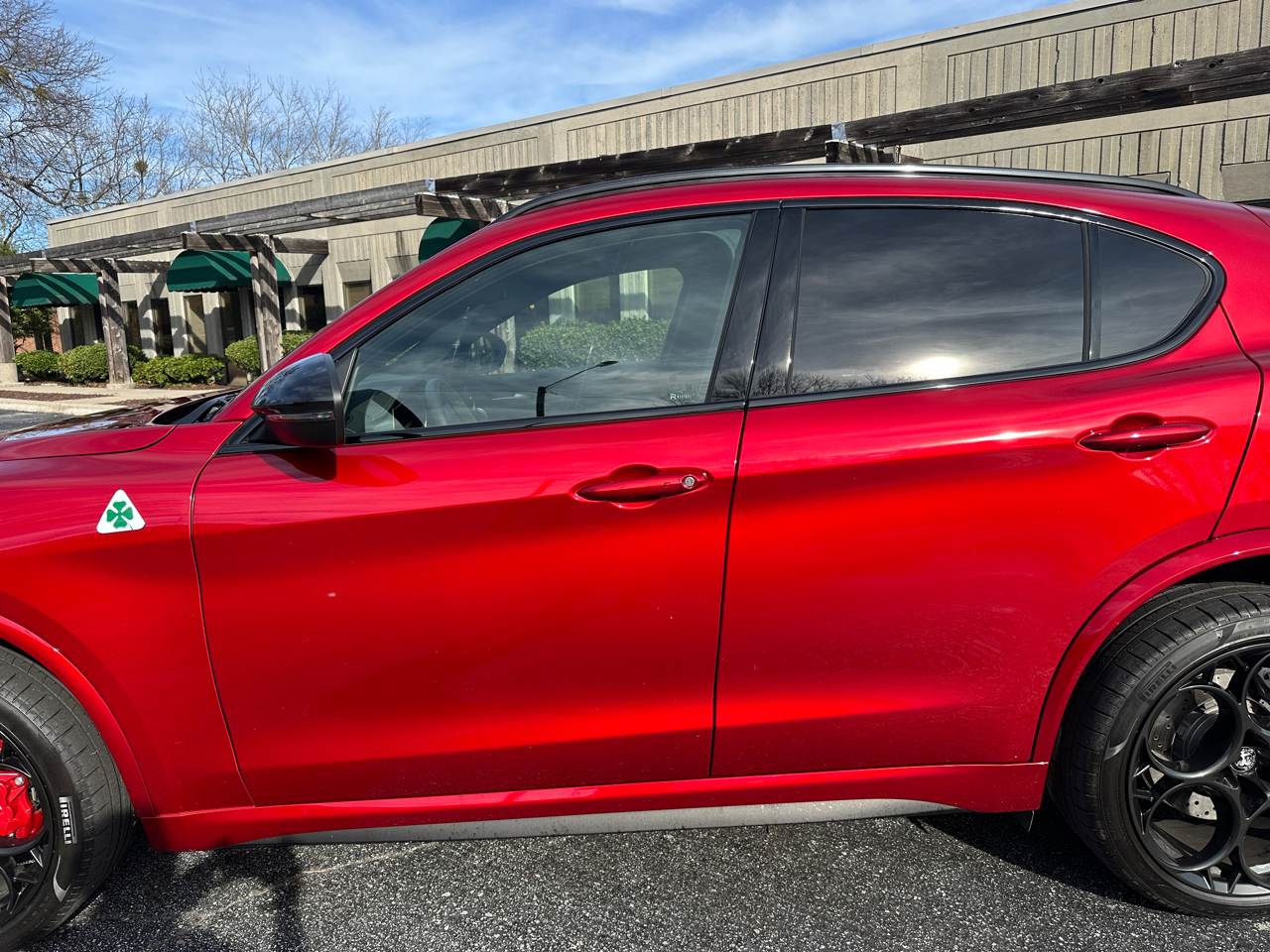 Alfa Romeo Stelvio Quadrifoglio 2024