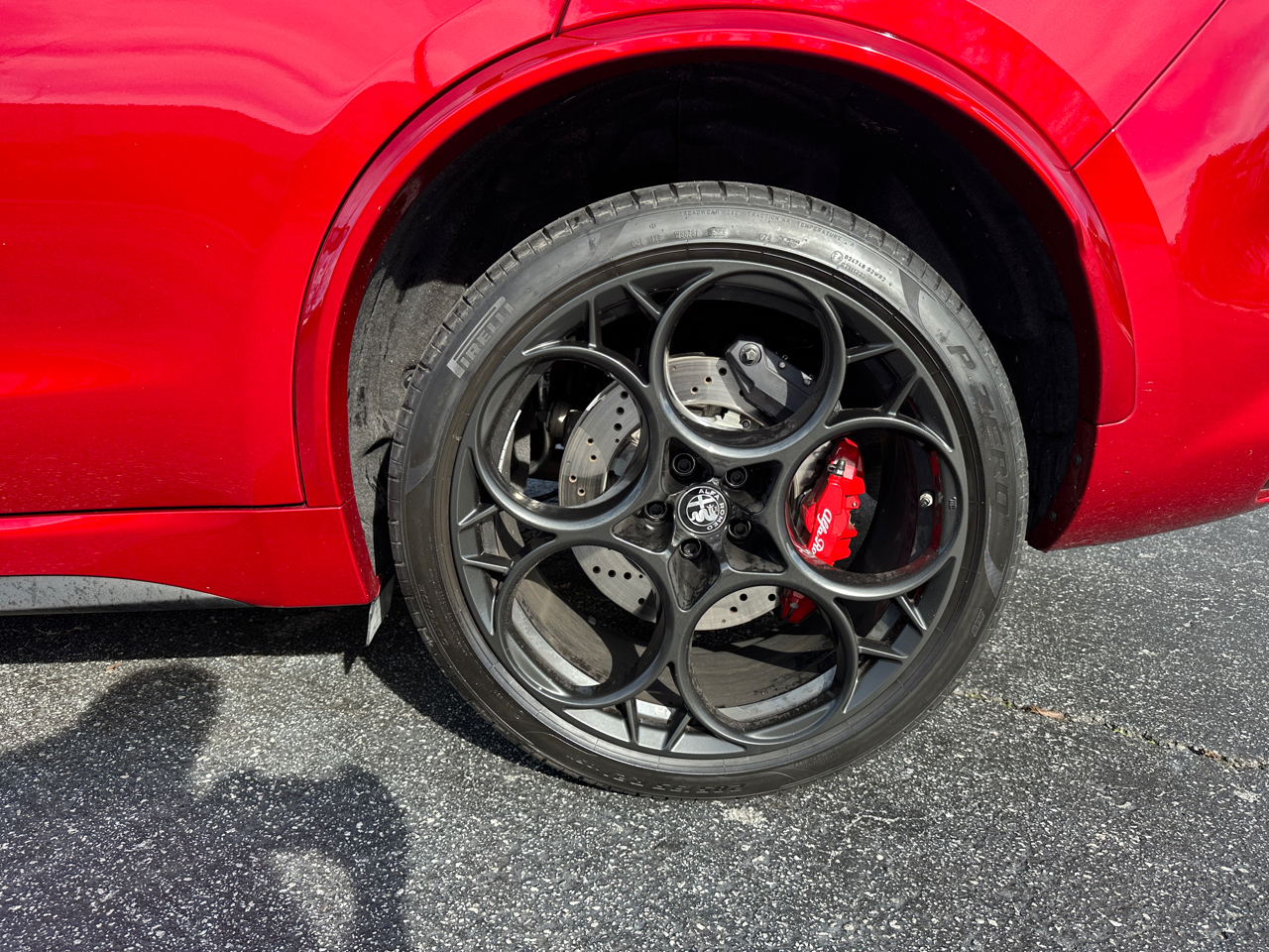 Alfa Romeo Stelvio Quadrifoglio 2024