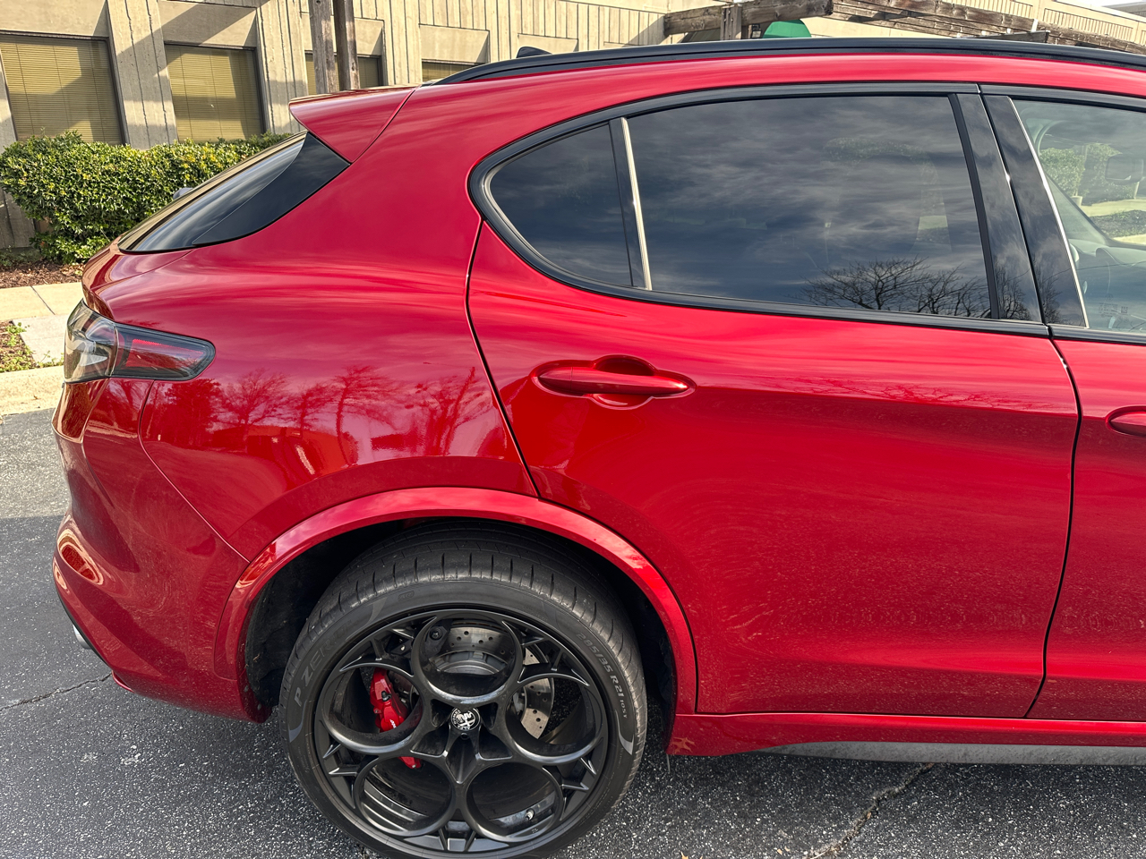 Alfa Romeo Stelvio Quadrifoglio 2024