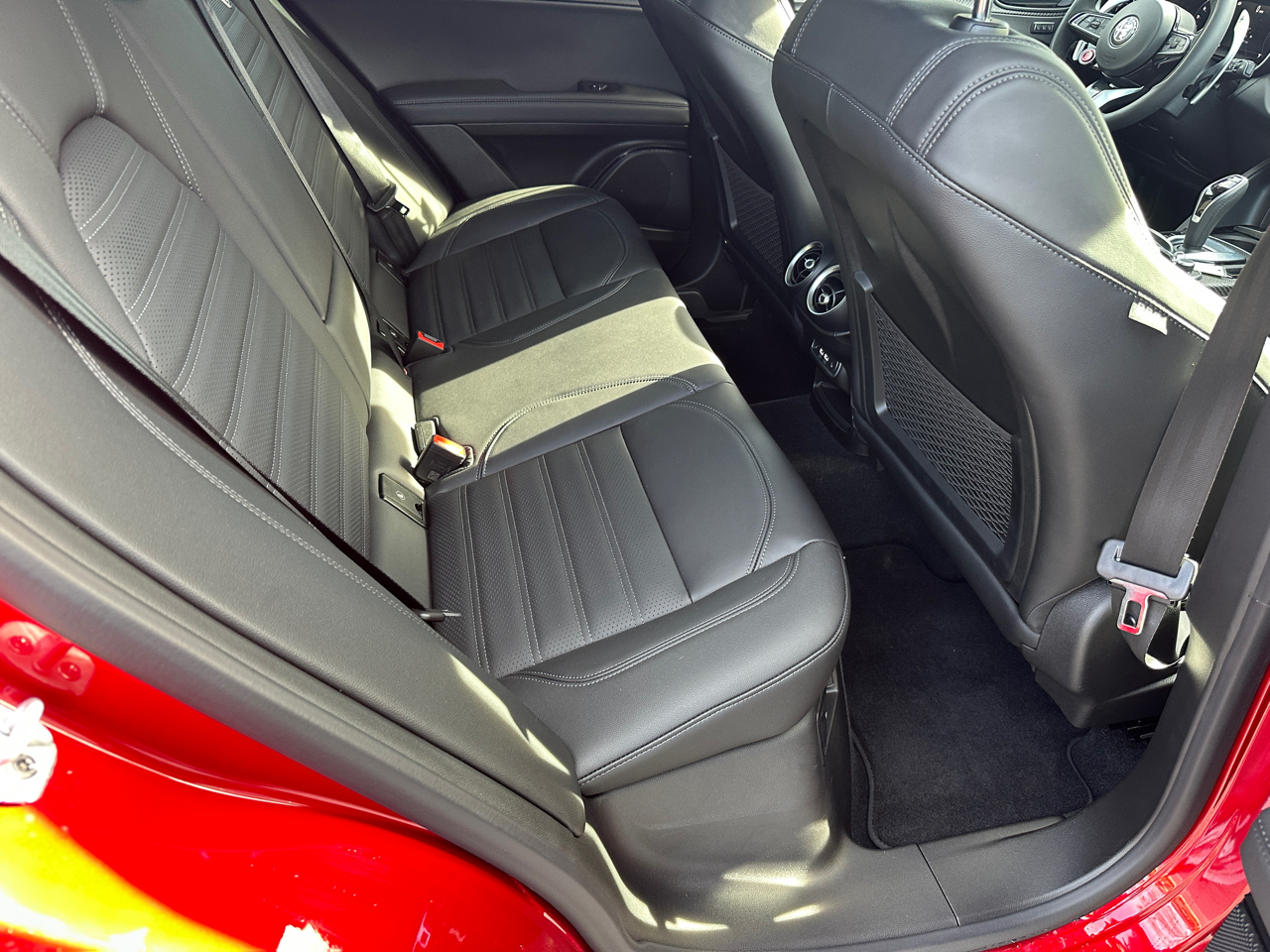 Alfa Romeo Stelvio Quadrifoglio 2024