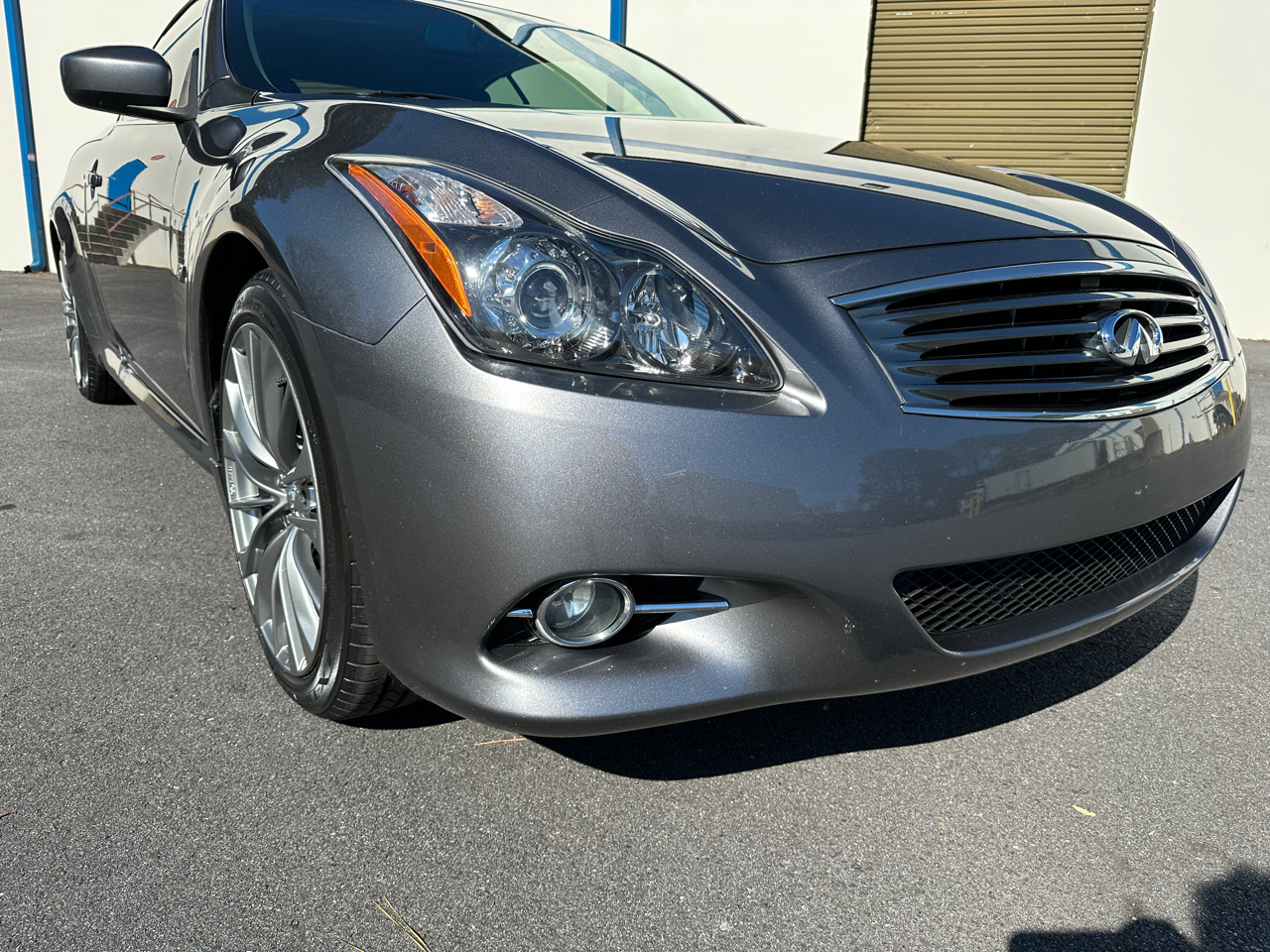 Infiniti Q60 Convertible 2dr 2014