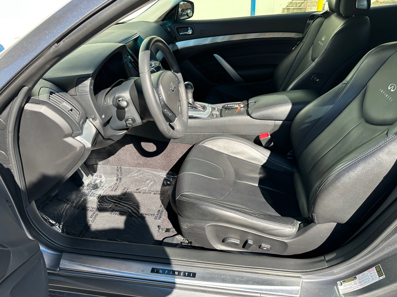 Infiniti Q60 Convertible 2dr 2014