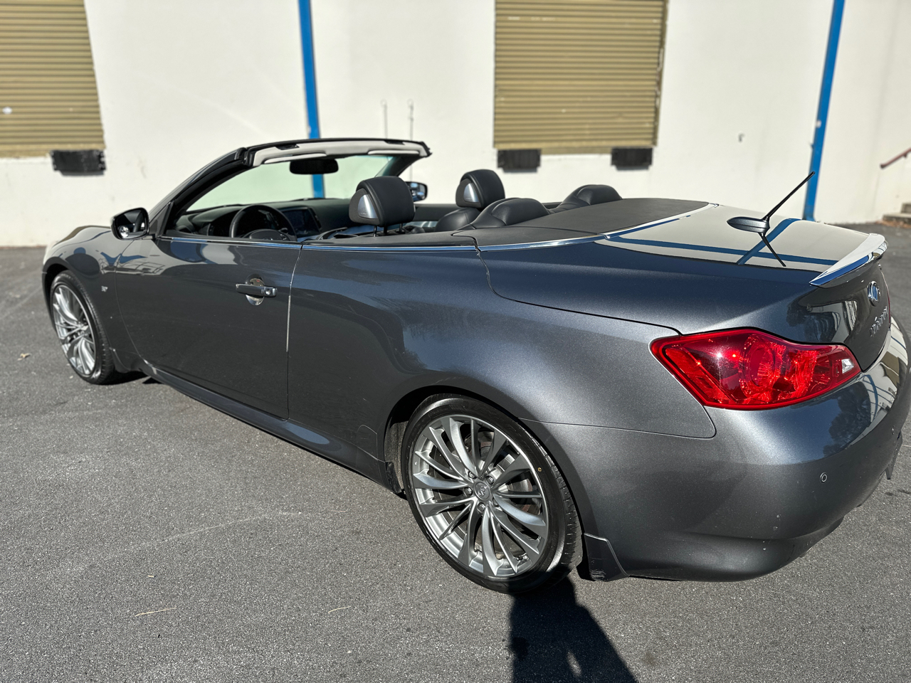 Infiniti Q60 Convertible 2dr 2014