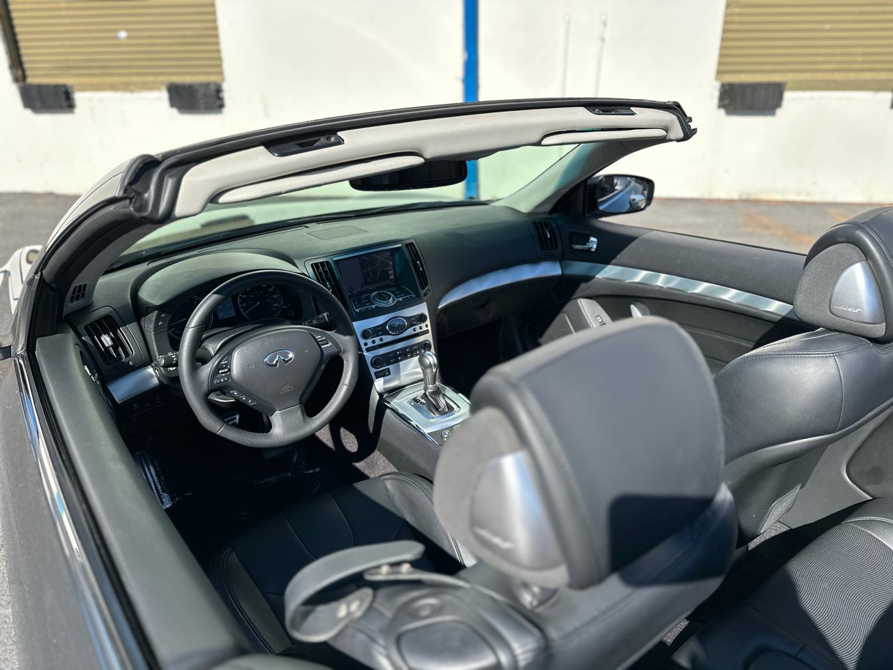 Infiniti Q60 Convertible 2dr 2014