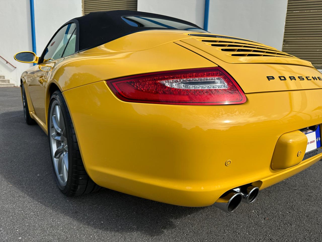 Porsche 911 2dr Cabriolet Carrera S 2006