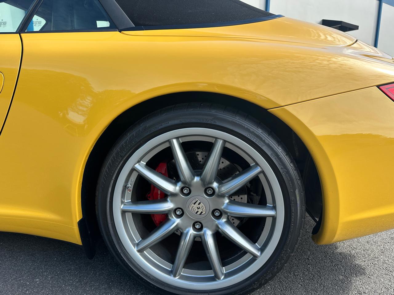 Porsche 911 2dr Cabriolet Carrera S 2006