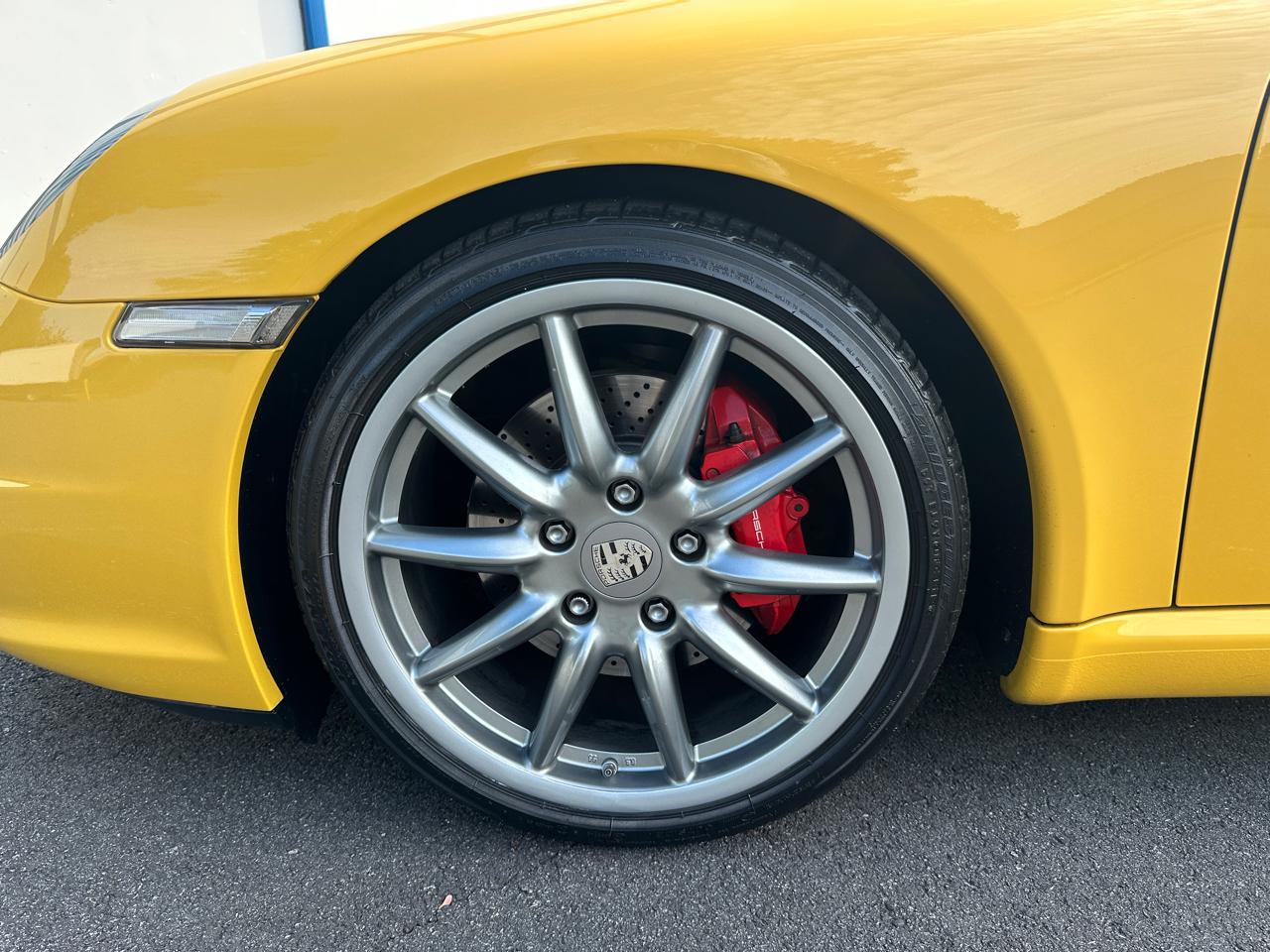 Porsche 911 2dr Cabriolet Carrera S 2006