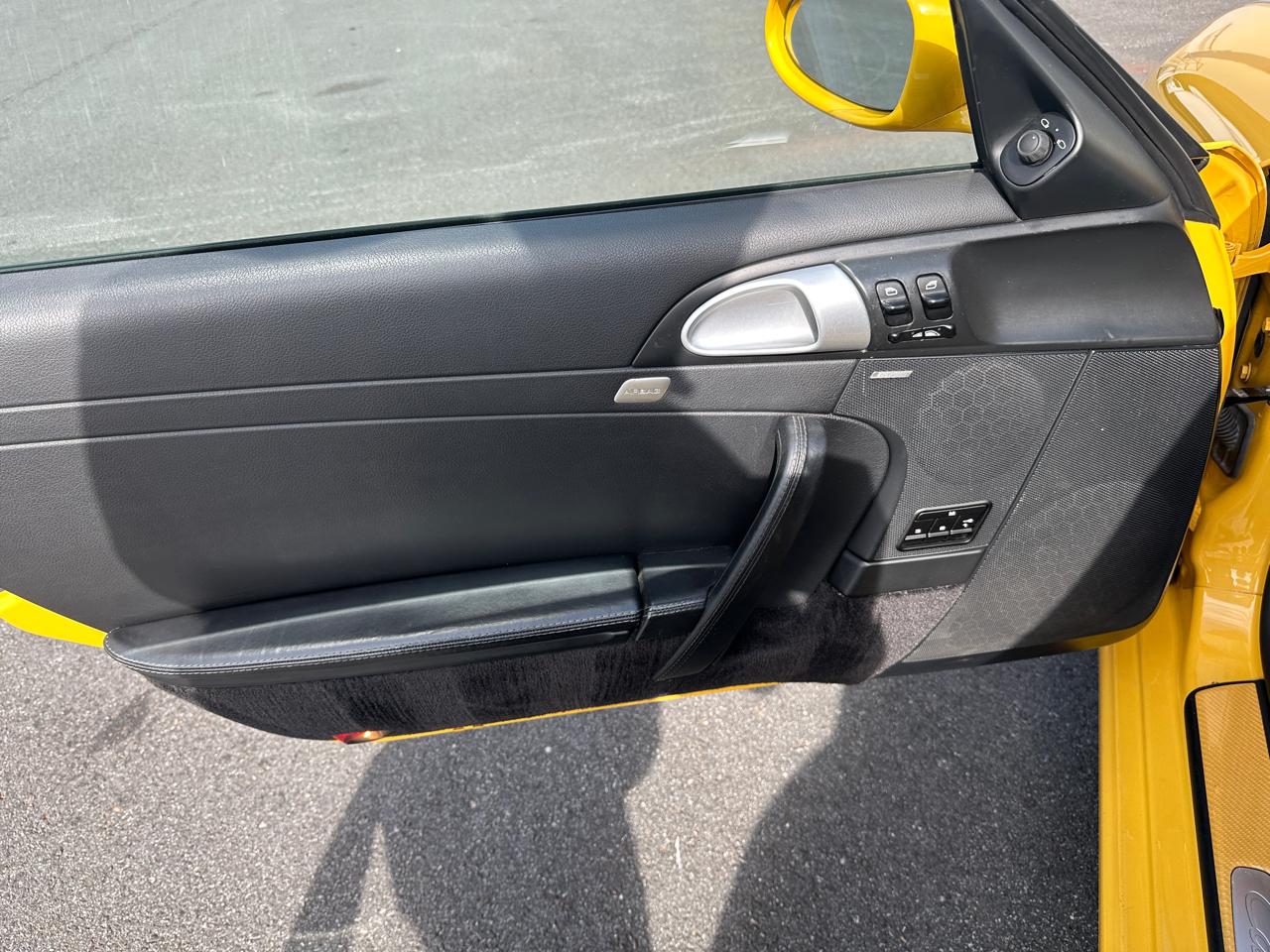 Porsche 911 2dr Cabriolet Carrera S 2006