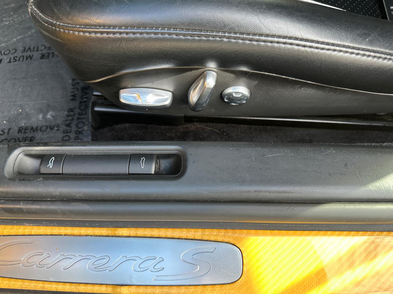 Porsche 911 2dr Cabriolet Carrera S 2006