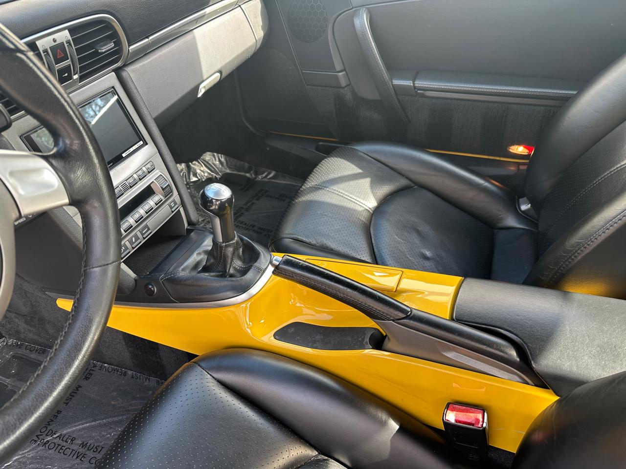 Porsche 911 2dr Cabriolet Carrera S 2006