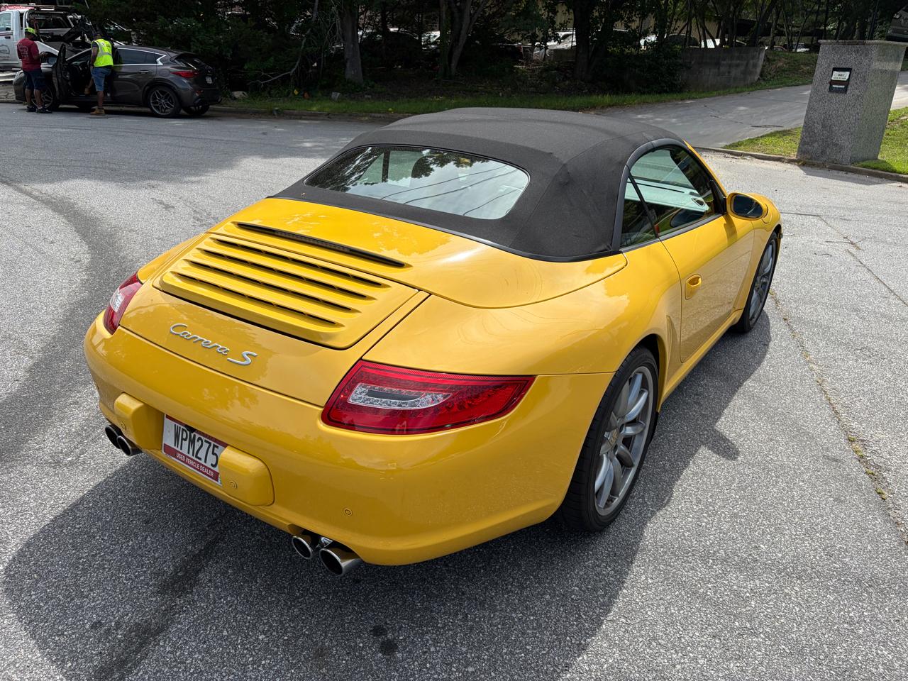 Porsche 911 2dr Cabriolet Carrera S 2006