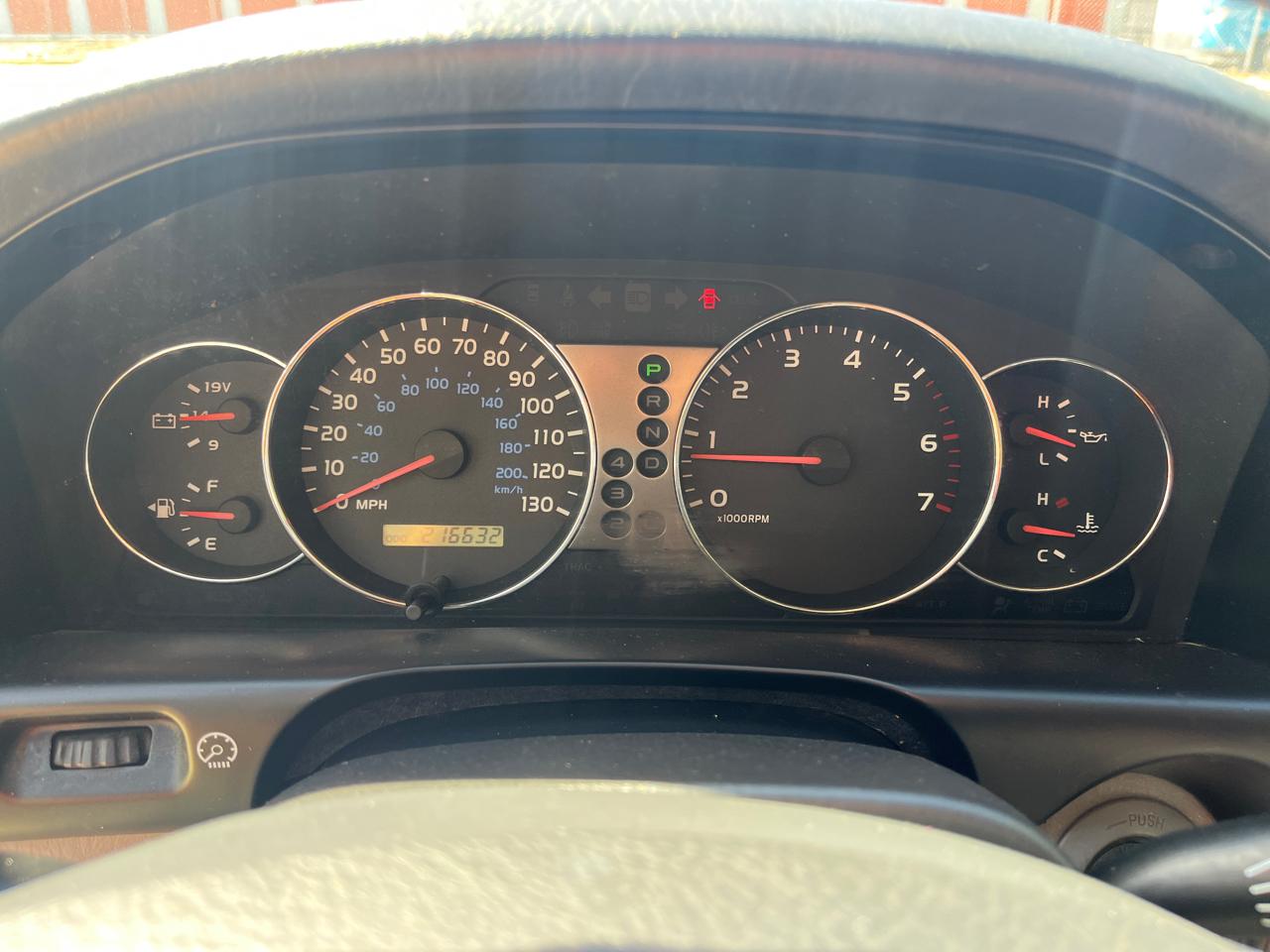 Toyota Land Cruiser 4dr 4WD (Natl) 2005