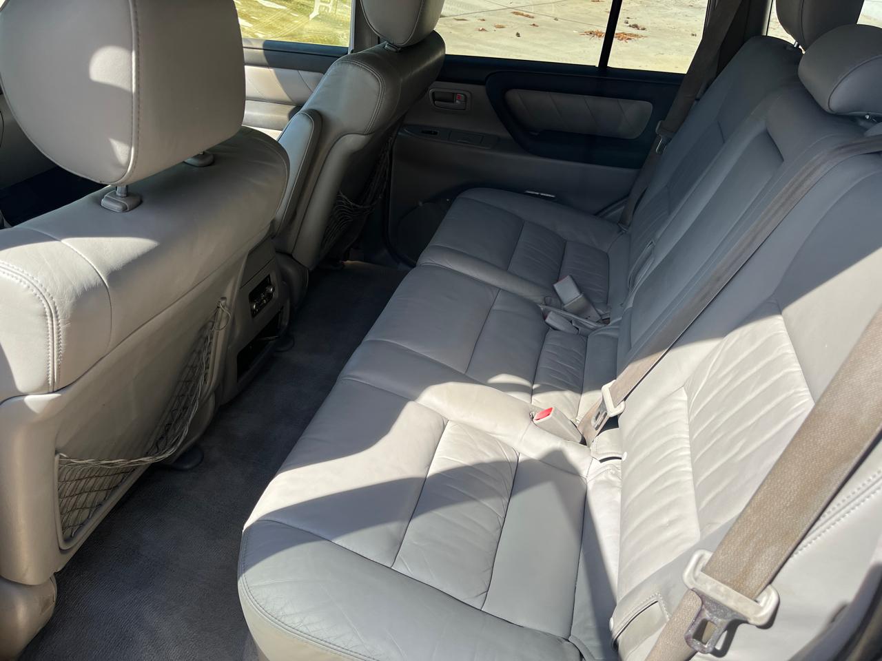 Toyota Land Cruiser 4dr 4WD (Natl) 2005