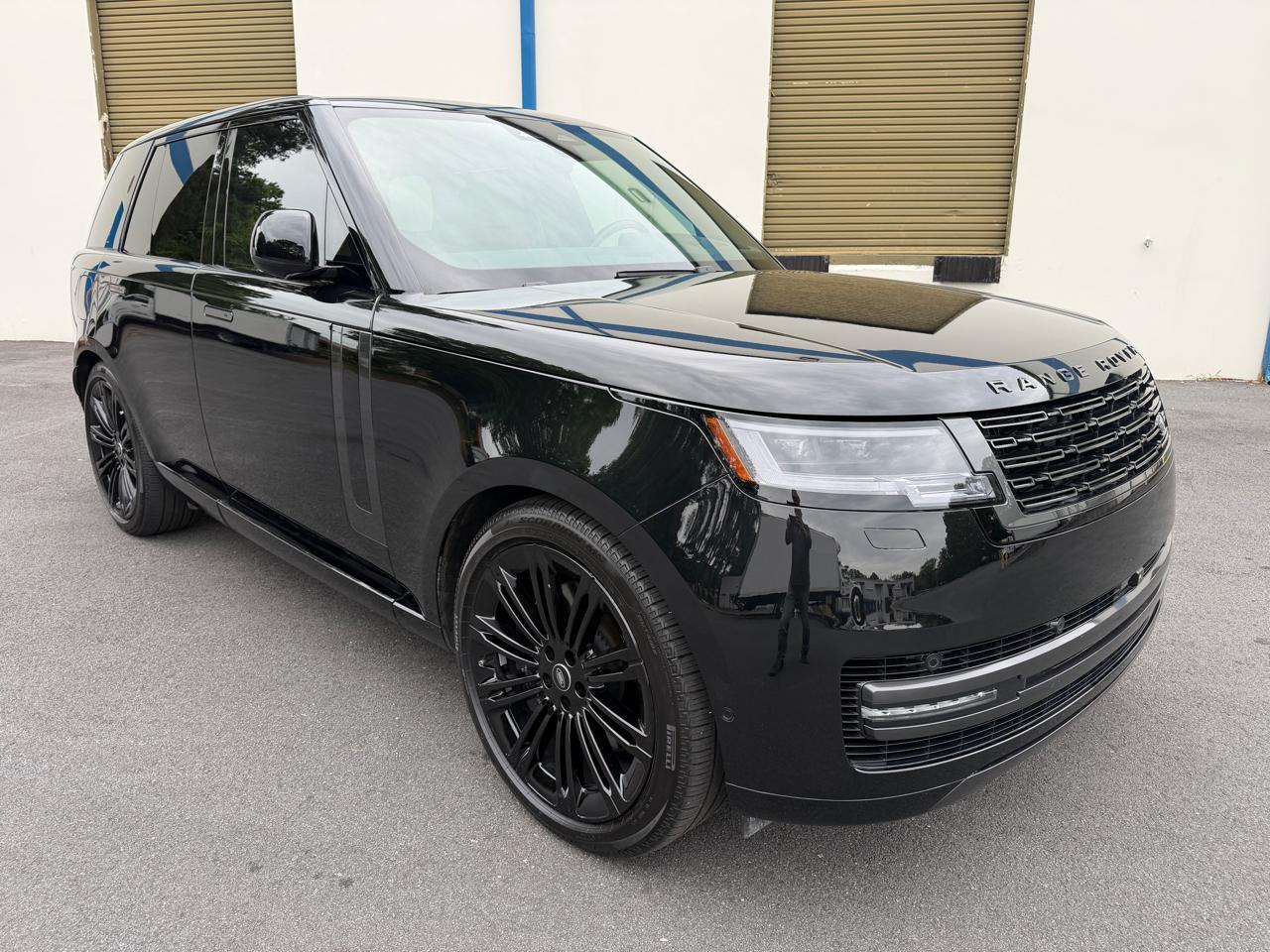 2025 Land Rover Range Rover P530 SE SWB