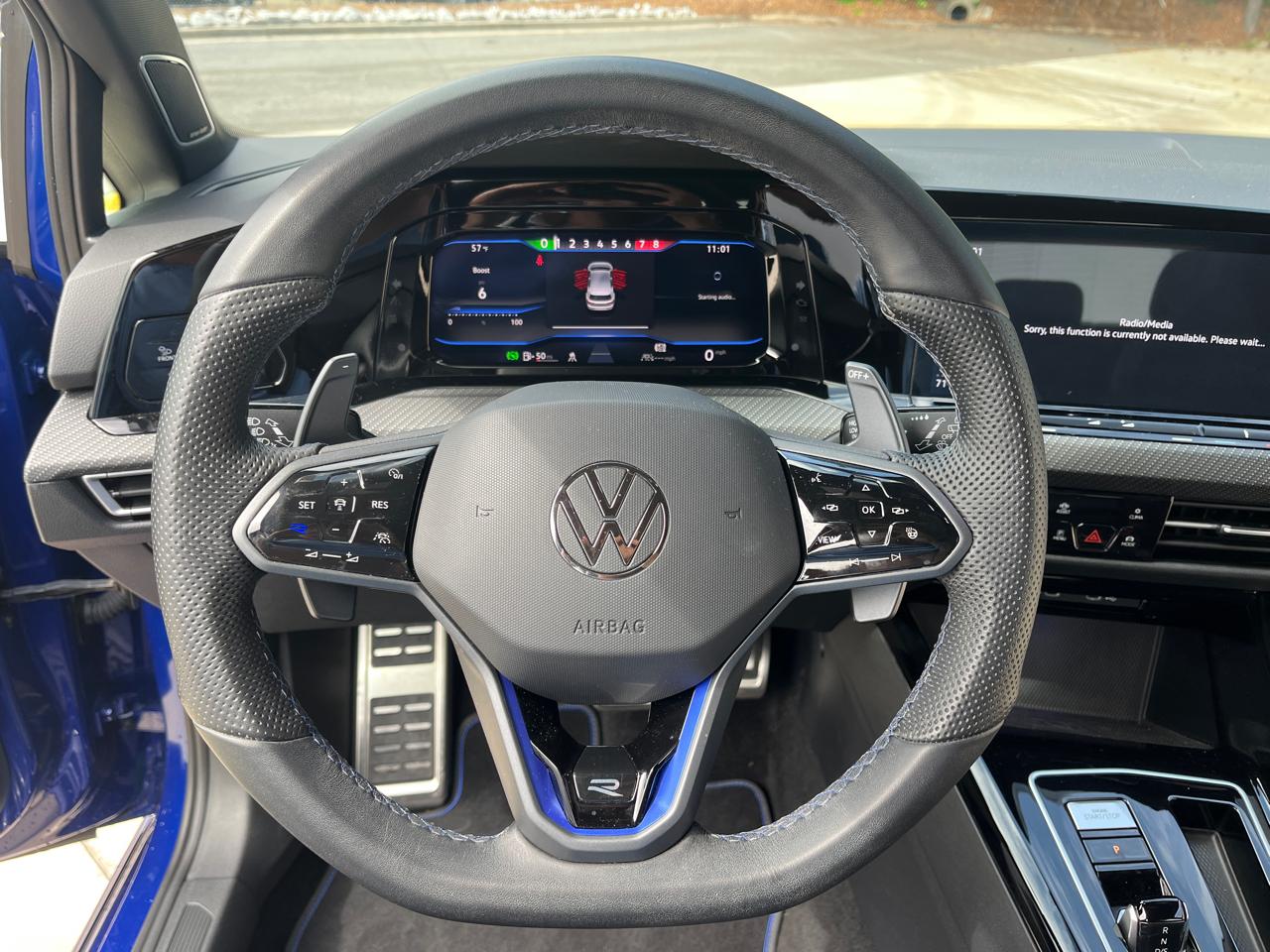 Volkswagen Golf R 2.0T DSG 2024