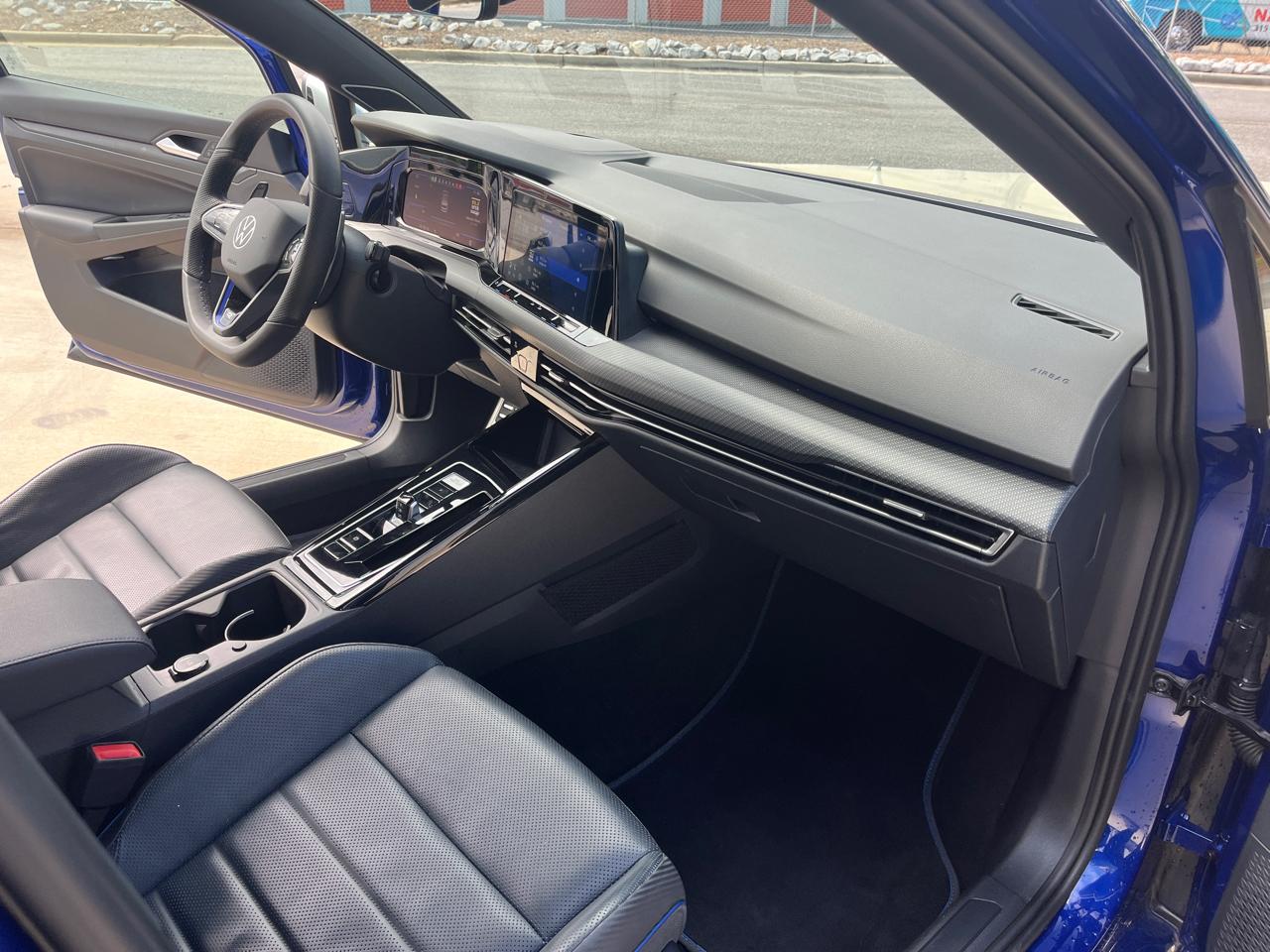 Volkswagen Golf R 2.0T DSG 2024
