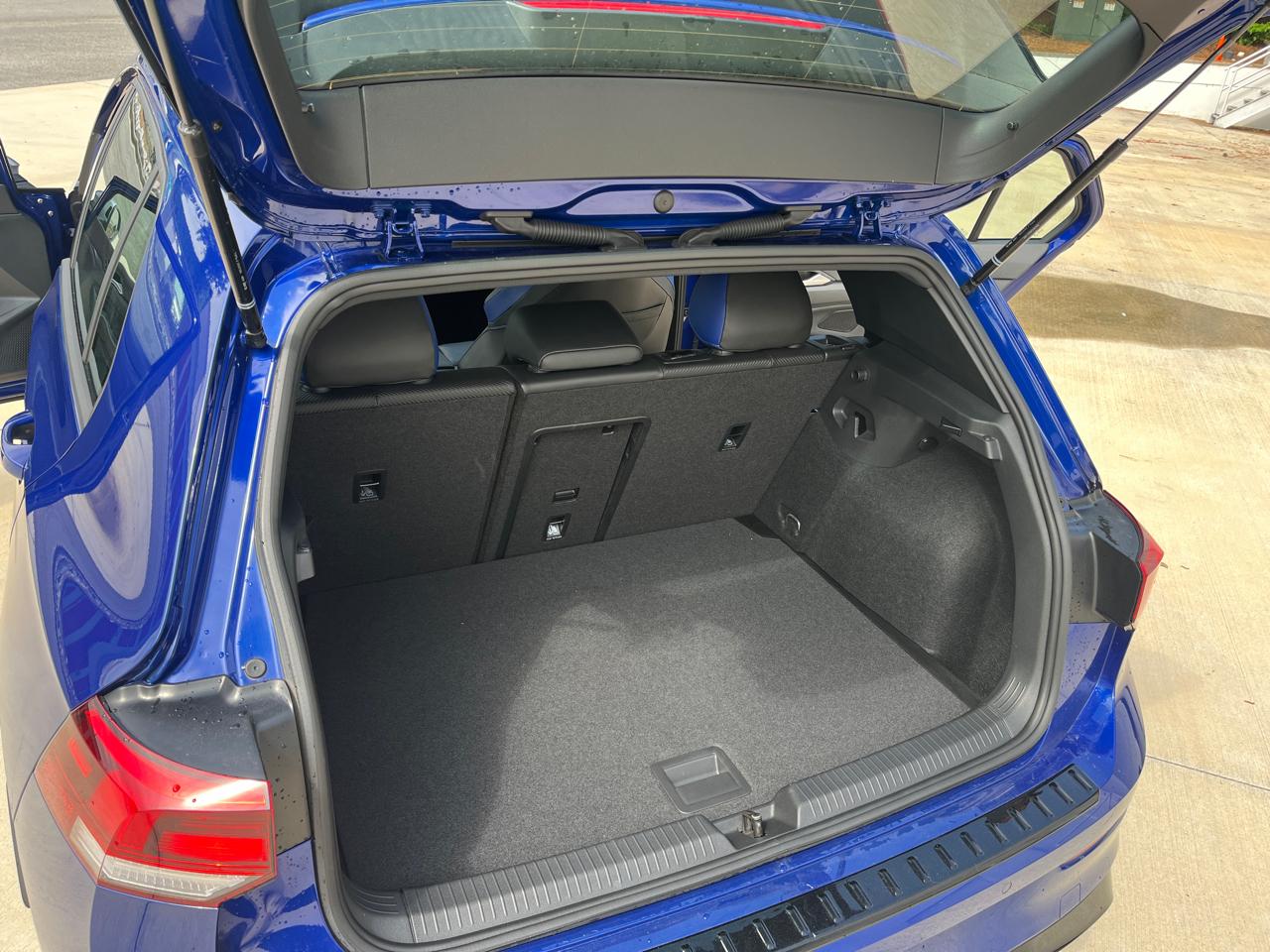 Volkswagen Golf R 2.0T DSG 2024