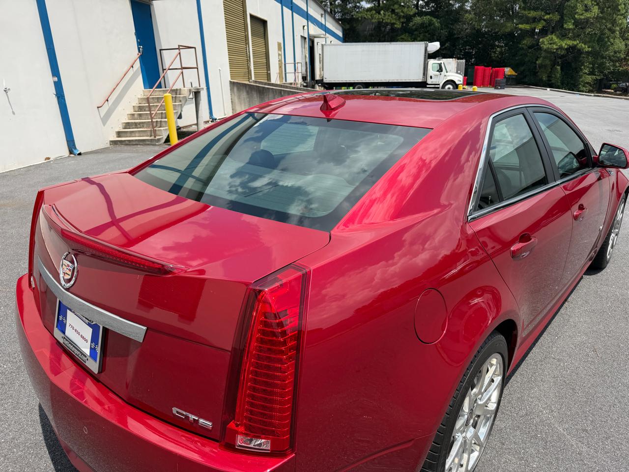 Cadillac CTS-V 4dr Sdn 2009