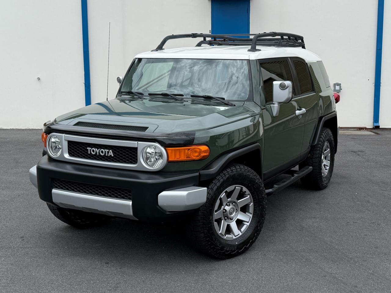 Toyota FJ Cruiser 4WD 4dr Man (Natl) 2014