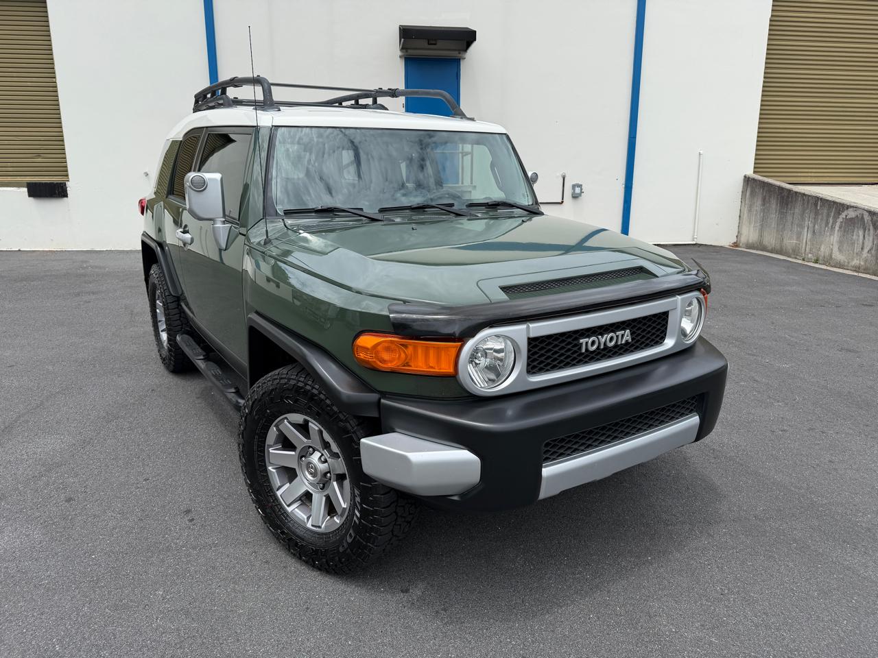 Toyota FJ Cruiser 4WD 4dr Man (Natl) 2014