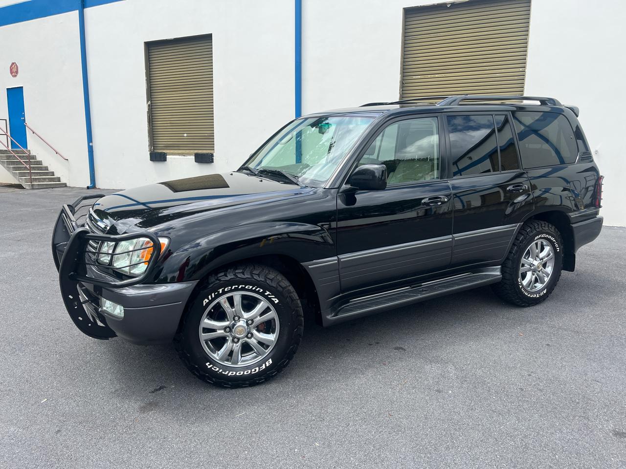 Lexus LX 470 4dr SUV 2006