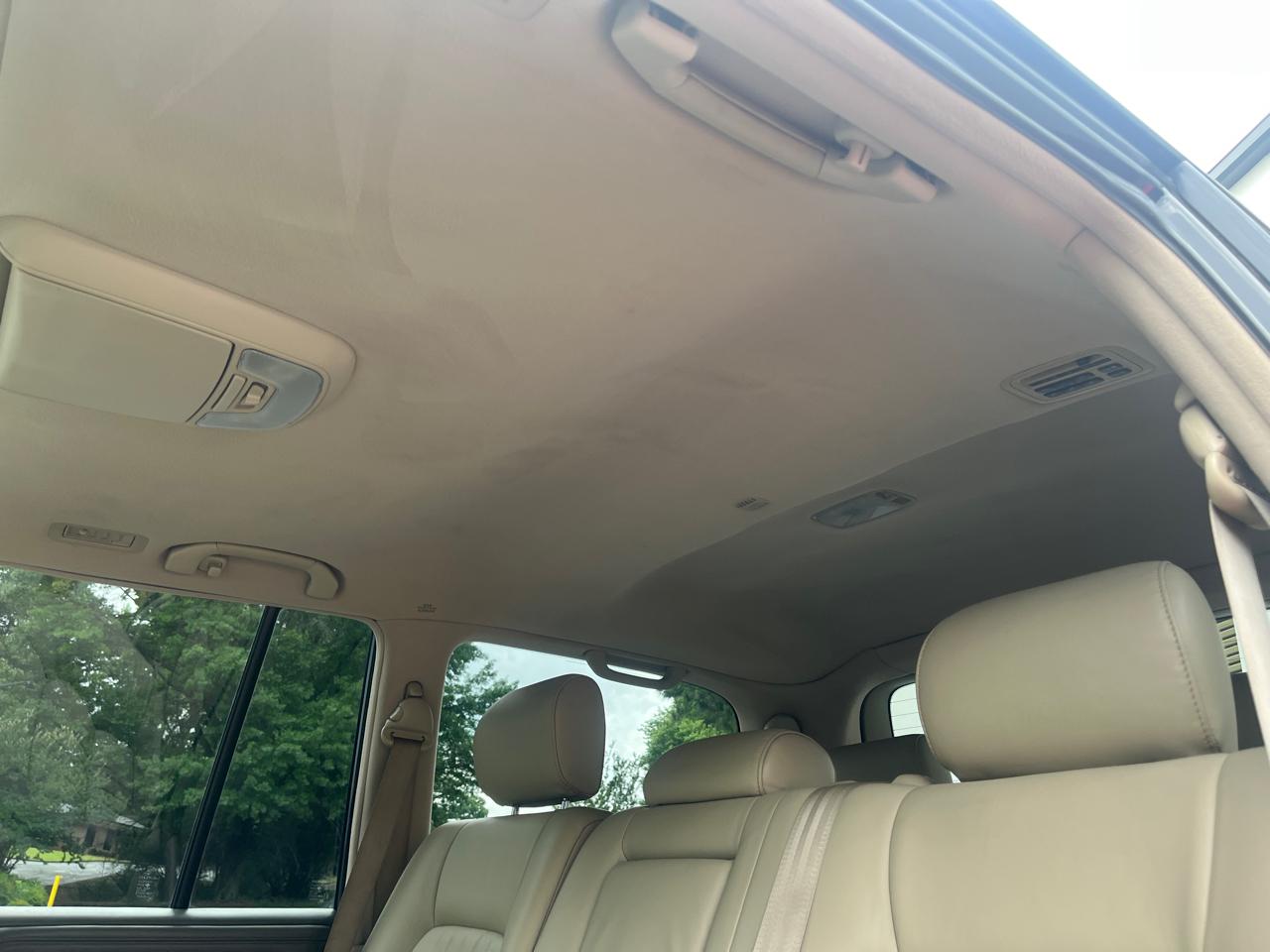 Lexus LX 470 4dr SUV 2006