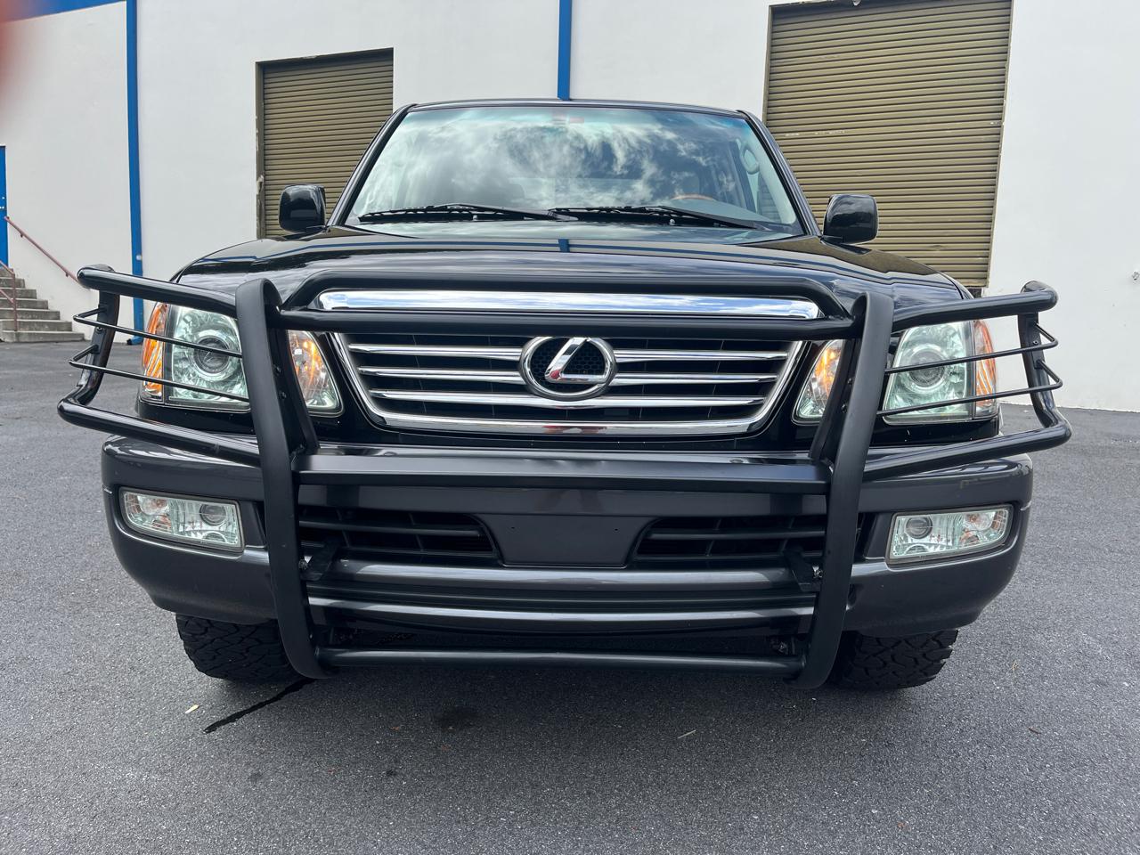 Lexus LX 470 4dr SUV 2006
