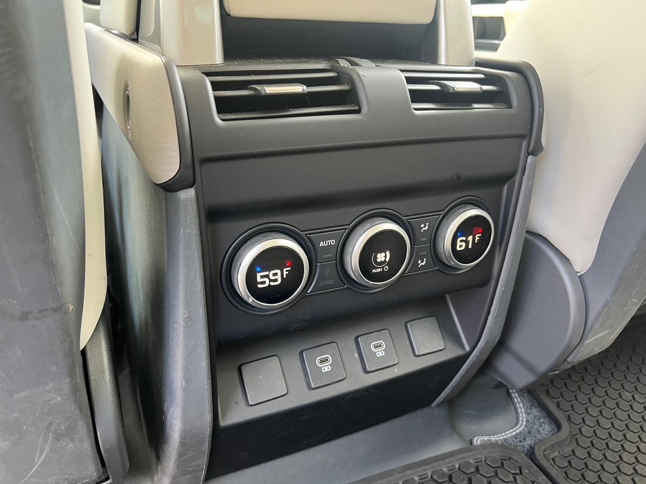Land Rover Defender 130 P400 S 2024