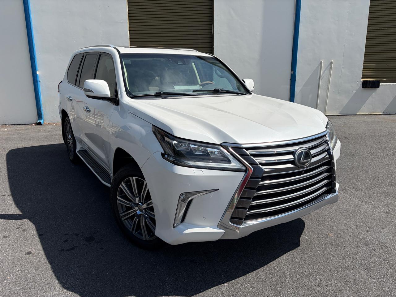 Lexus LX LX 570 4WD 2017