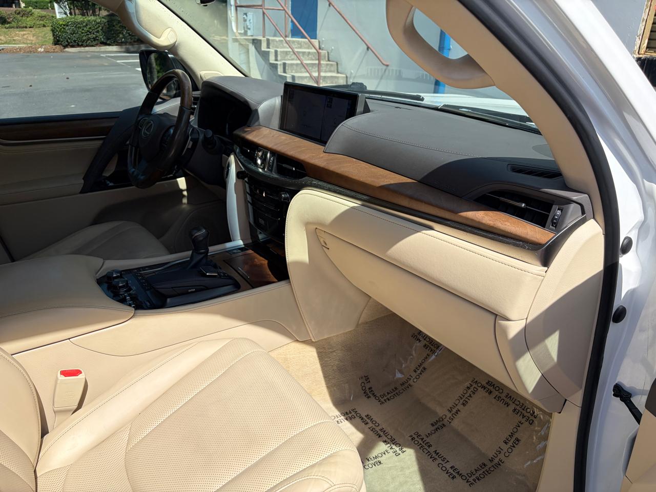 Lexus LX LX 570 4WD 2017