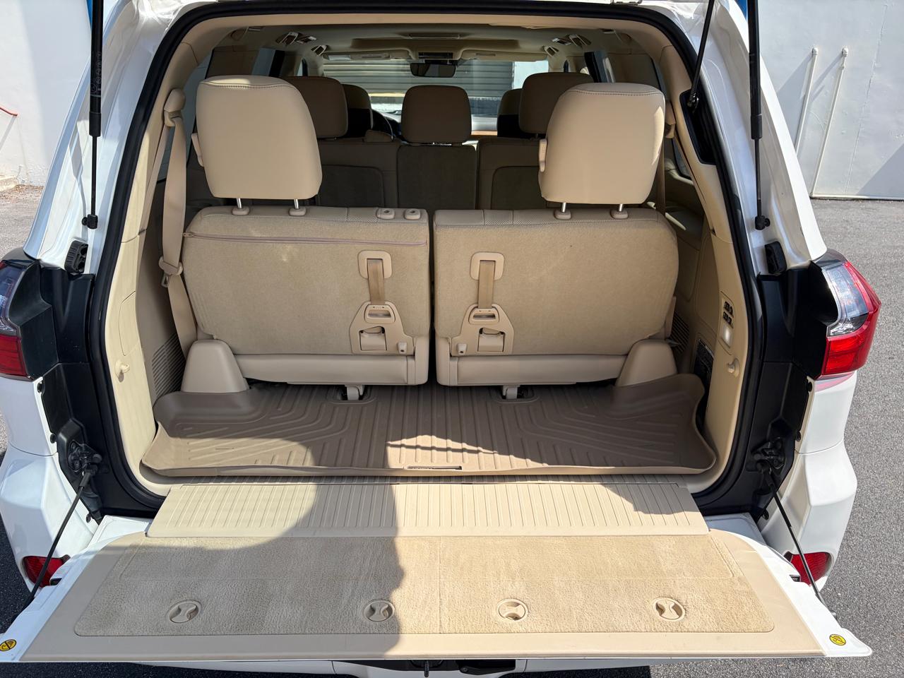 Lexus LX LX 570 4WD 2017