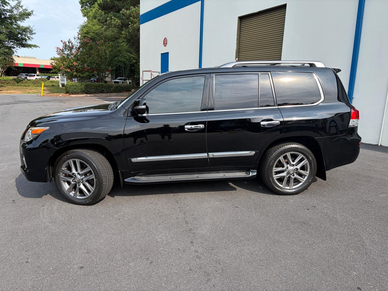 Lexus LX 570 4WD 4dr 2015
