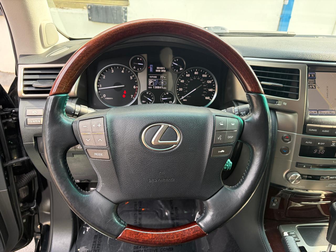 Lexus LX 570 4WD 4dr 2015