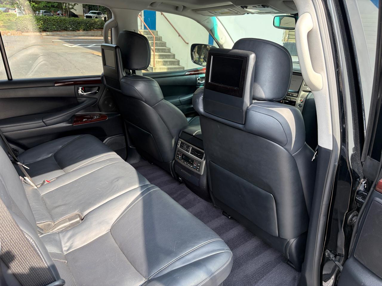 Lexus LX 570 4WD 4dr 2015