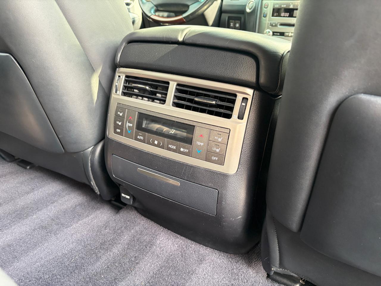 Lexus LX 570 4WD 4dr 2015