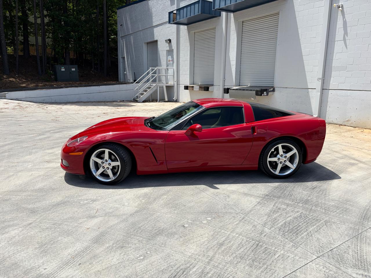 Chevrolet Corvette 2dr Cpe 2005