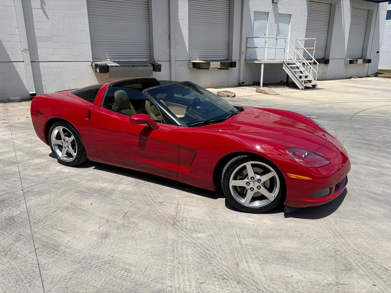 Chevrolet Corvette 2dr Cpe 2005