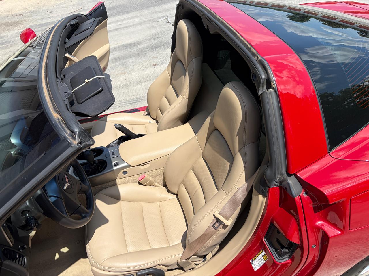 Chevrolet Corvette 2dr Cpe 2005