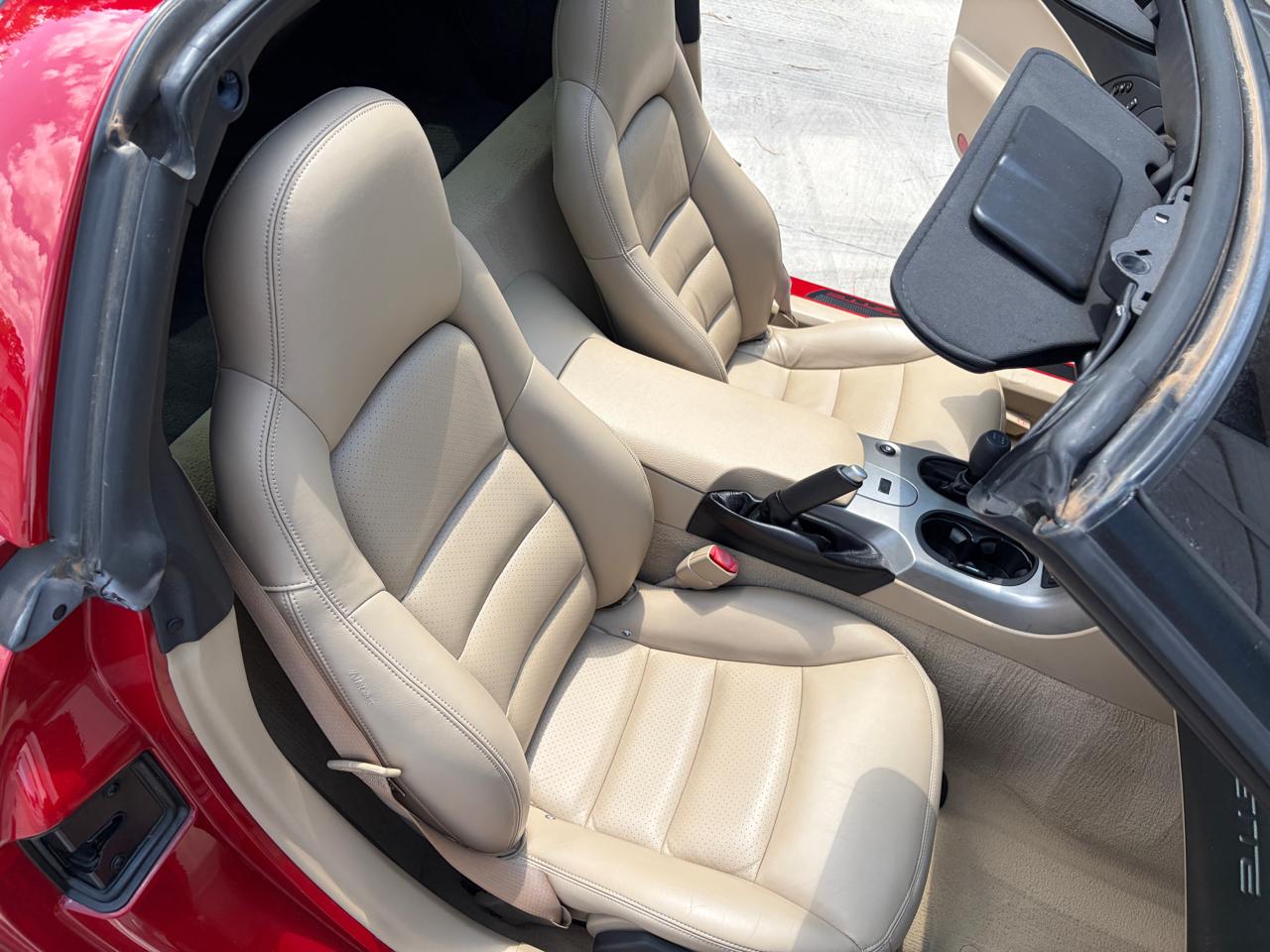 Chevrolet Corvette 2dr Cpe 2005