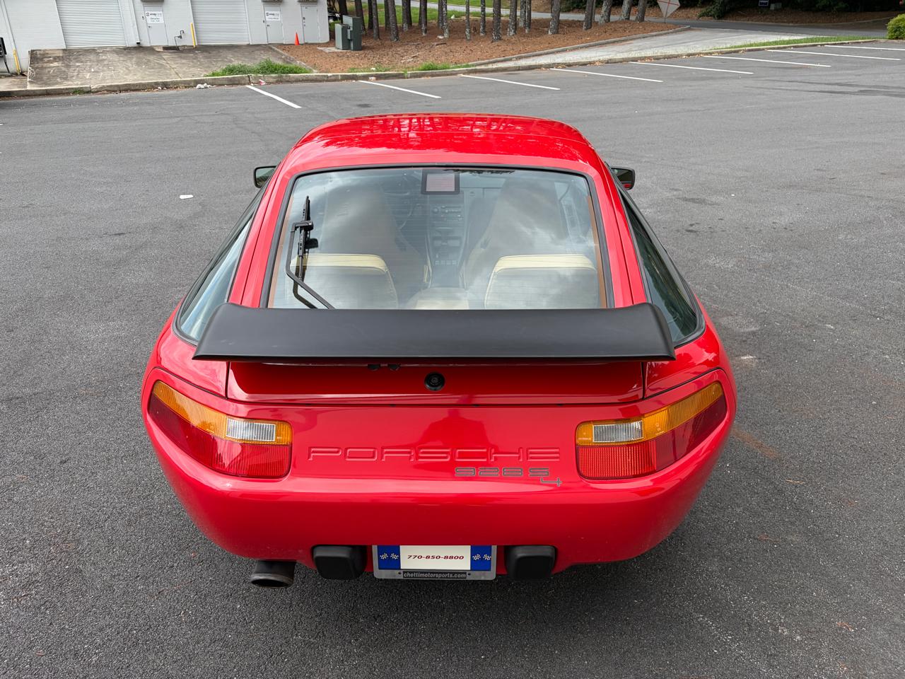 Porsche 928 S4  1988