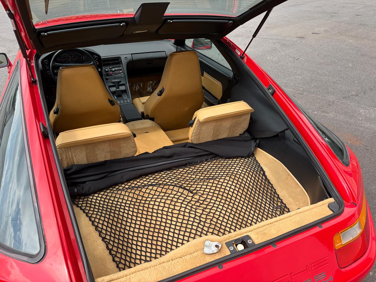 Porsche 928 S4  1988