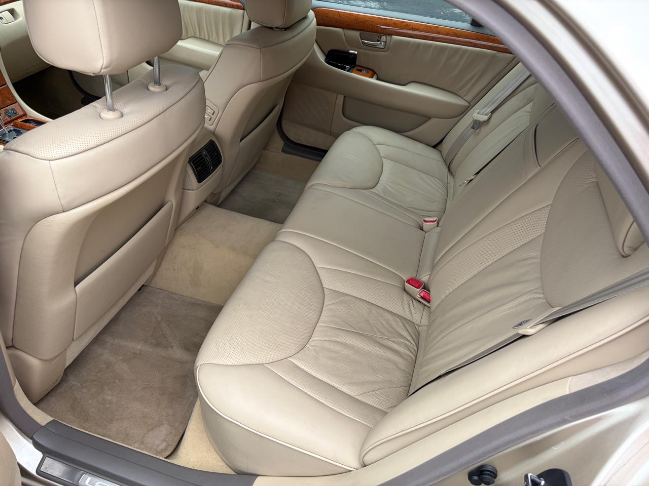 Lexus LS 430 4dr Sdn 2004