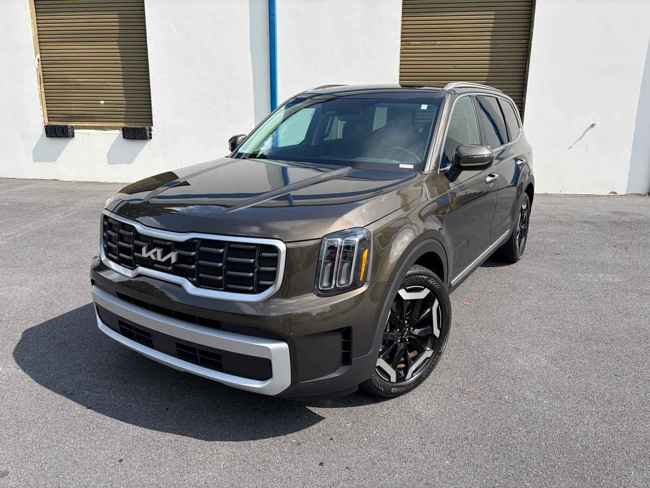 2025 Kia Telluride S FWD