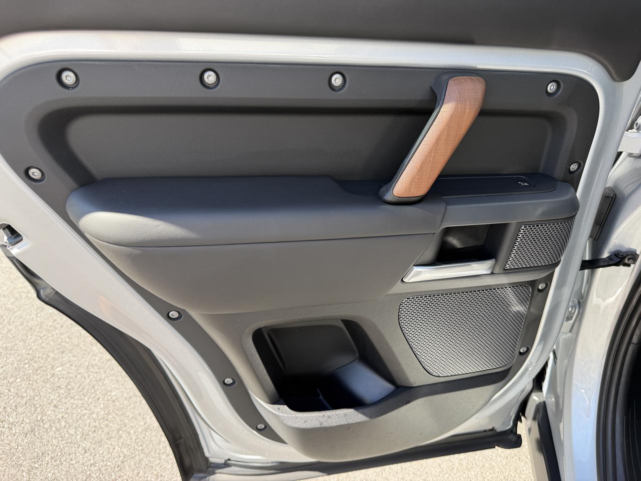 Land Rover Defender 110 X AWD 2021