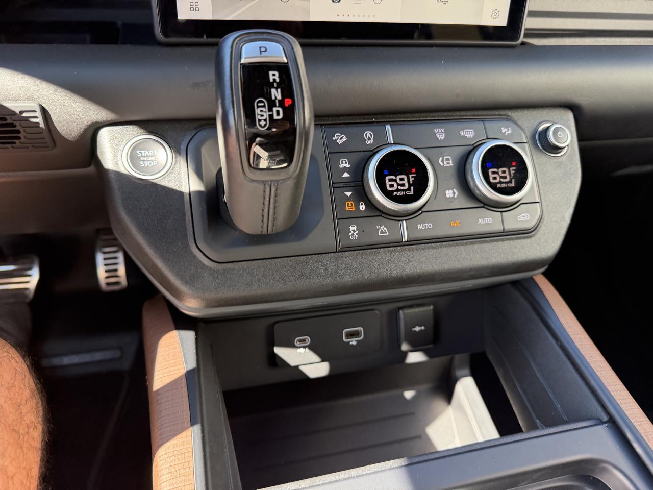 Land Rover Defender 110 X AWD 2021